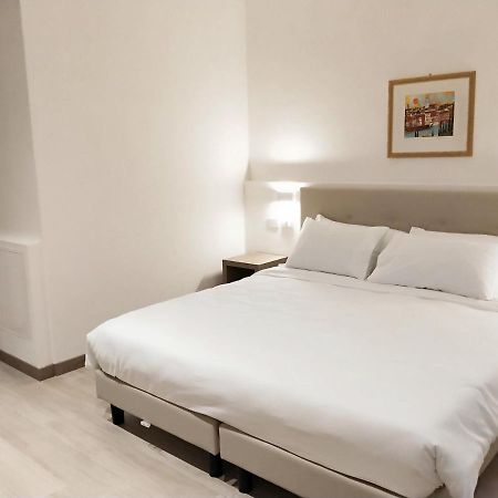 Via Poma Apartments&Rooms Верона Экстерьер фото