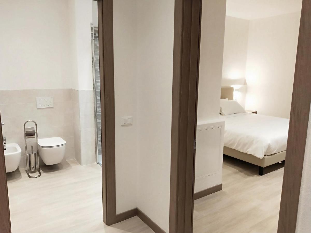 Via Poma Apartments&Rooms Верона Экстерьер фото