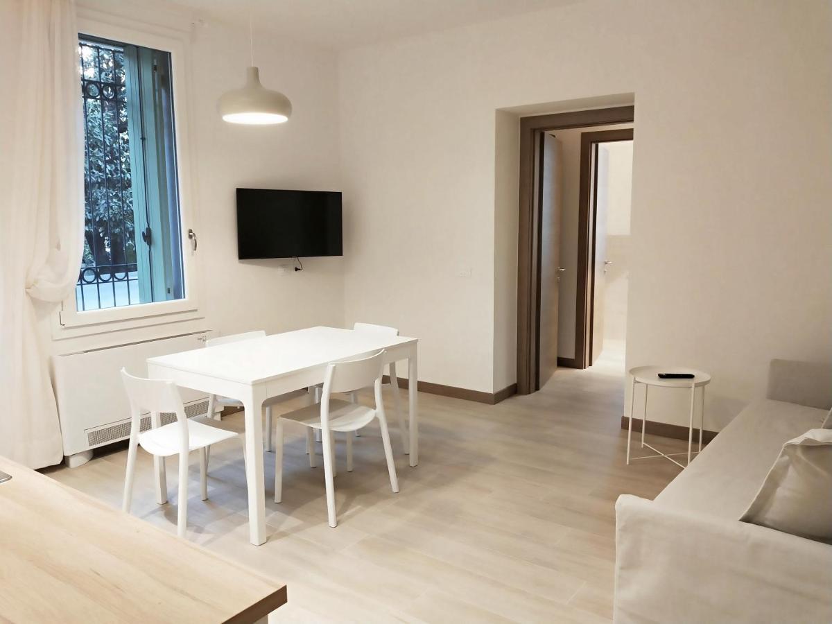 Via Poma Apartments&Rooms Верона Экстерьер фото