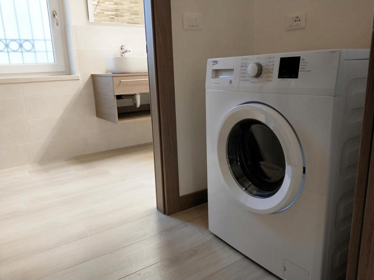 Via Poma Apartments&Rooms Верона Экстерьер фото