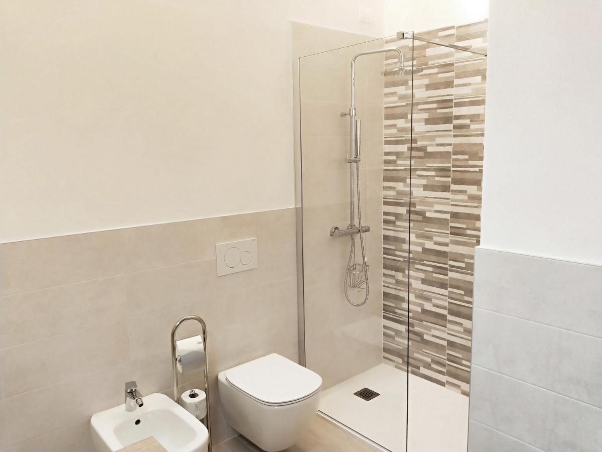 Via Poma Apartments&Rooms Верона Экстерьер фото