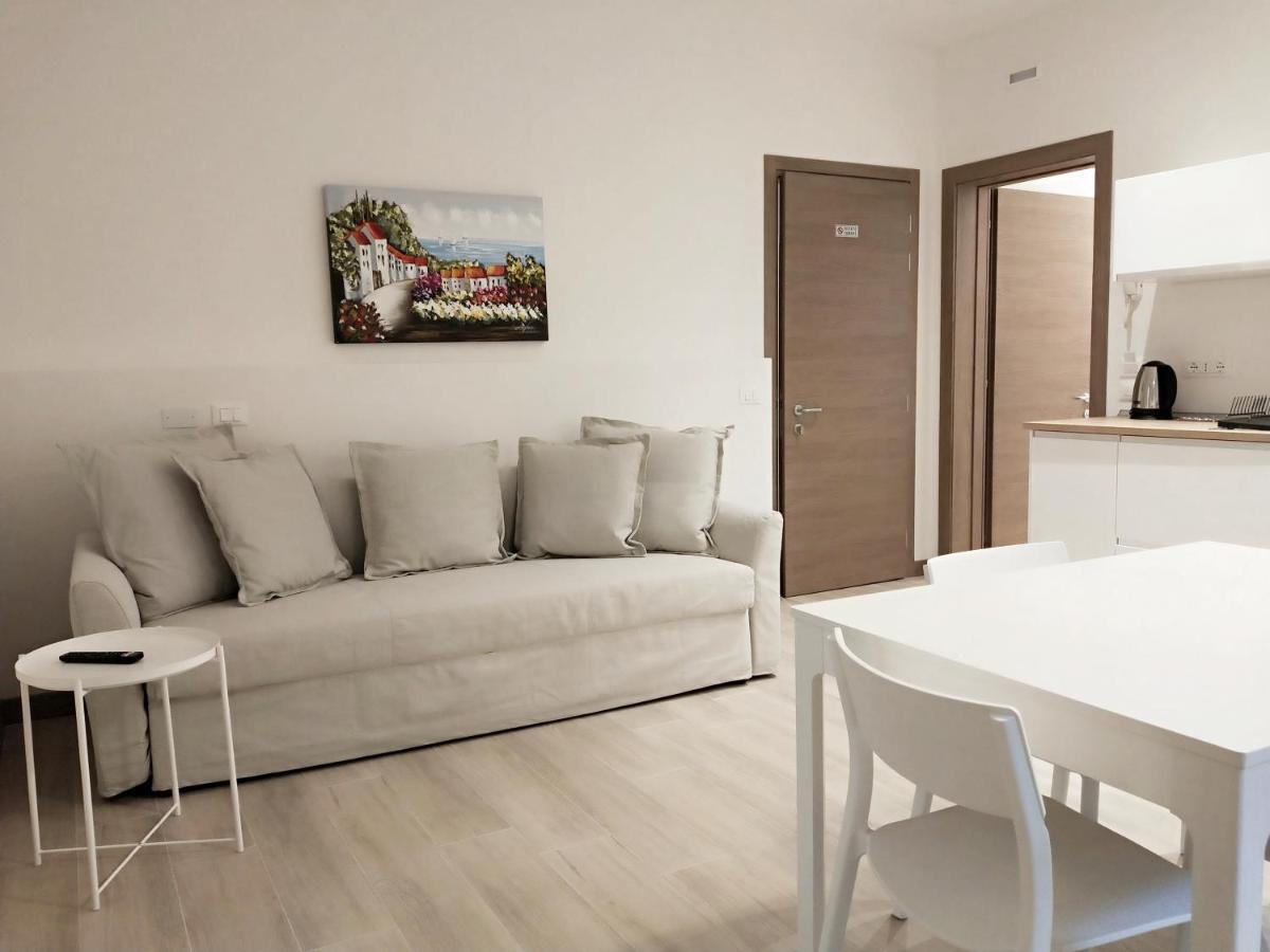 Via Poma Apartments&Rooms Верона Экстерьер фото