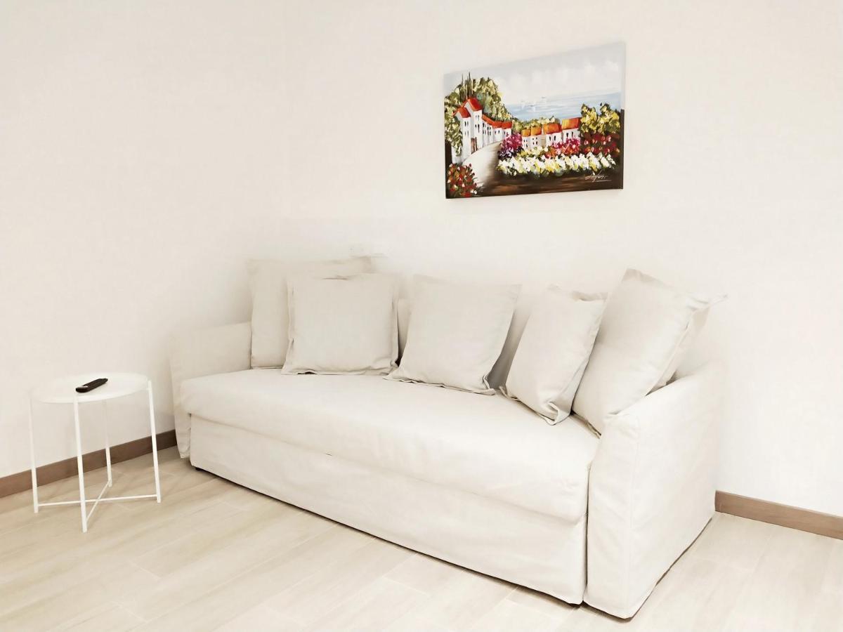 Via Poma Apartments&Rooms Верона Экстерьер фото