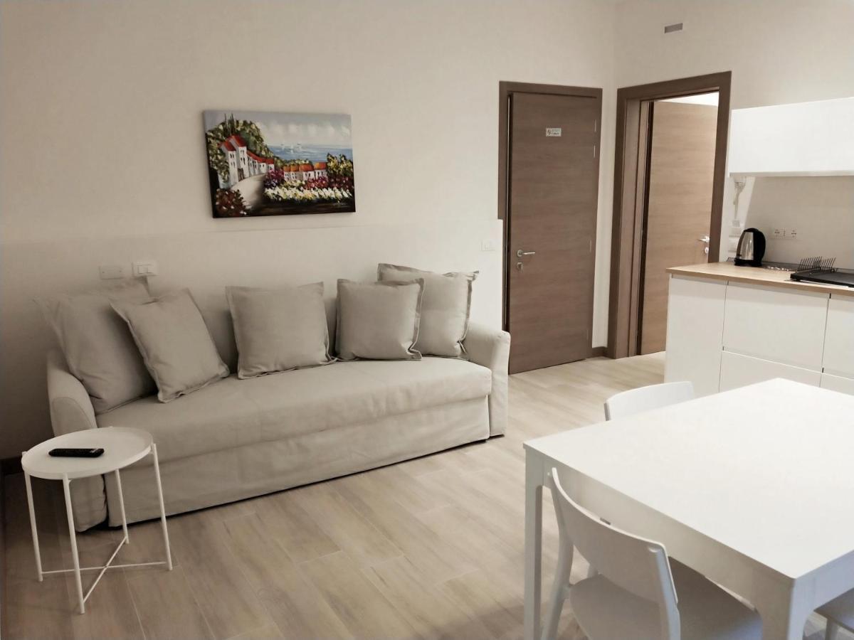 Via Poma Apartments&Rooms Верона Экстерьер фото